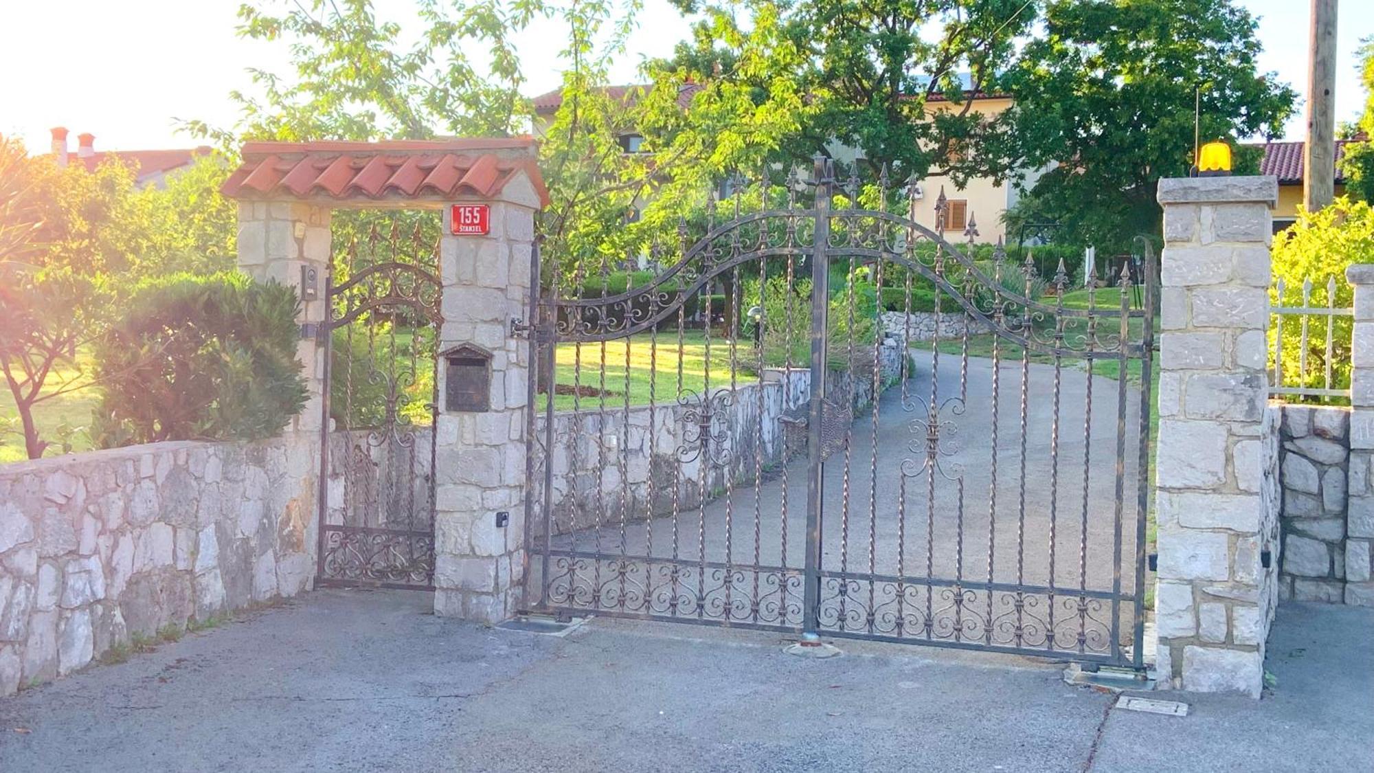 Garden Villa Штанєл Екстер'єр фото